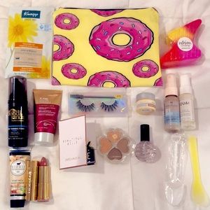 Makeup Kit & Bag NWT